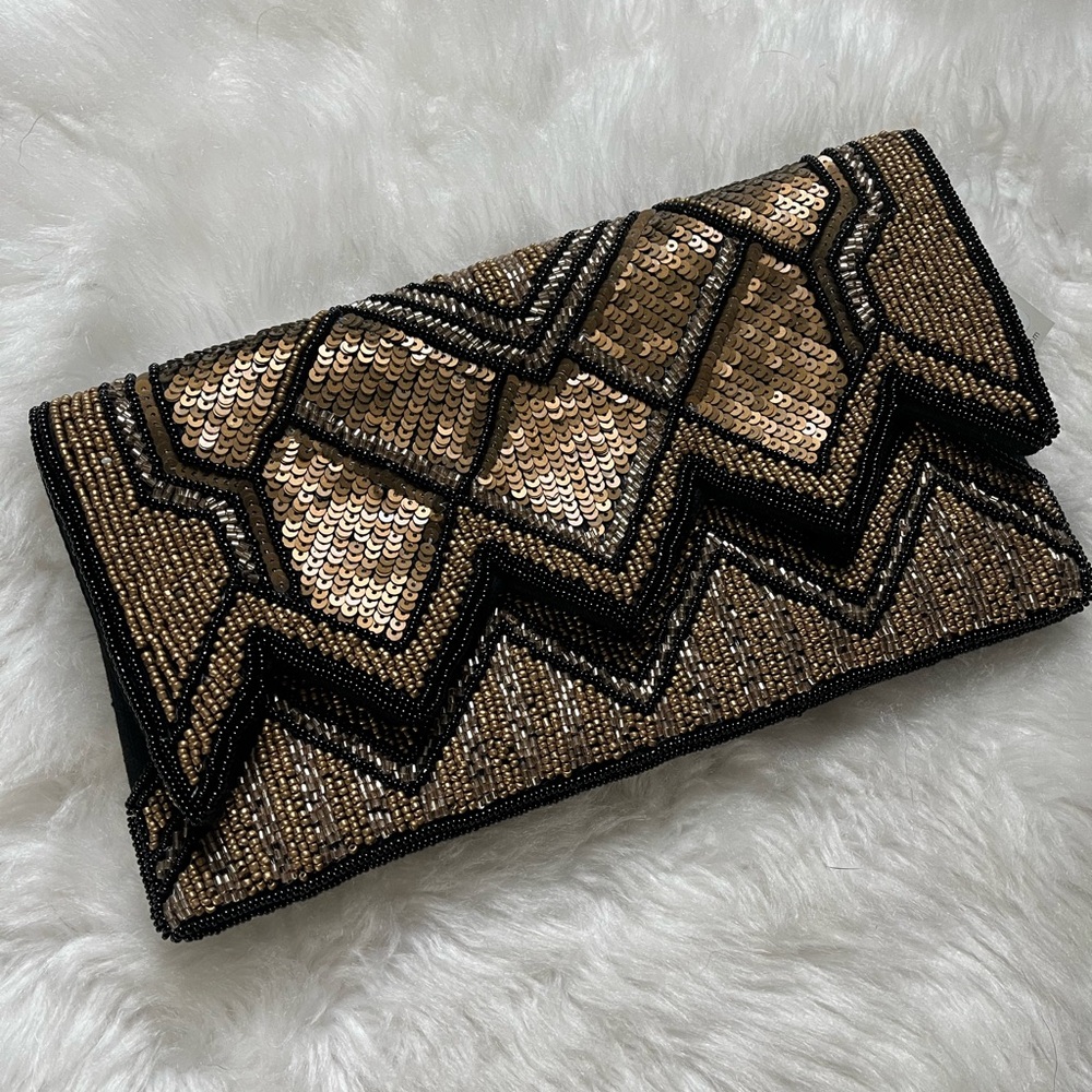 Elegant Sequin Clutch Francesca’s NWT